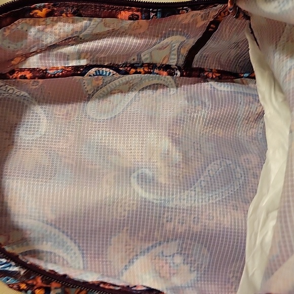 NWT: Vera Bradley Packable Backpack - Picture 5 of 15
